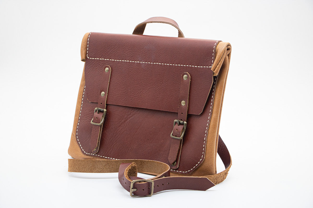 SLICK FOLD-OVER LAPTOP BAG