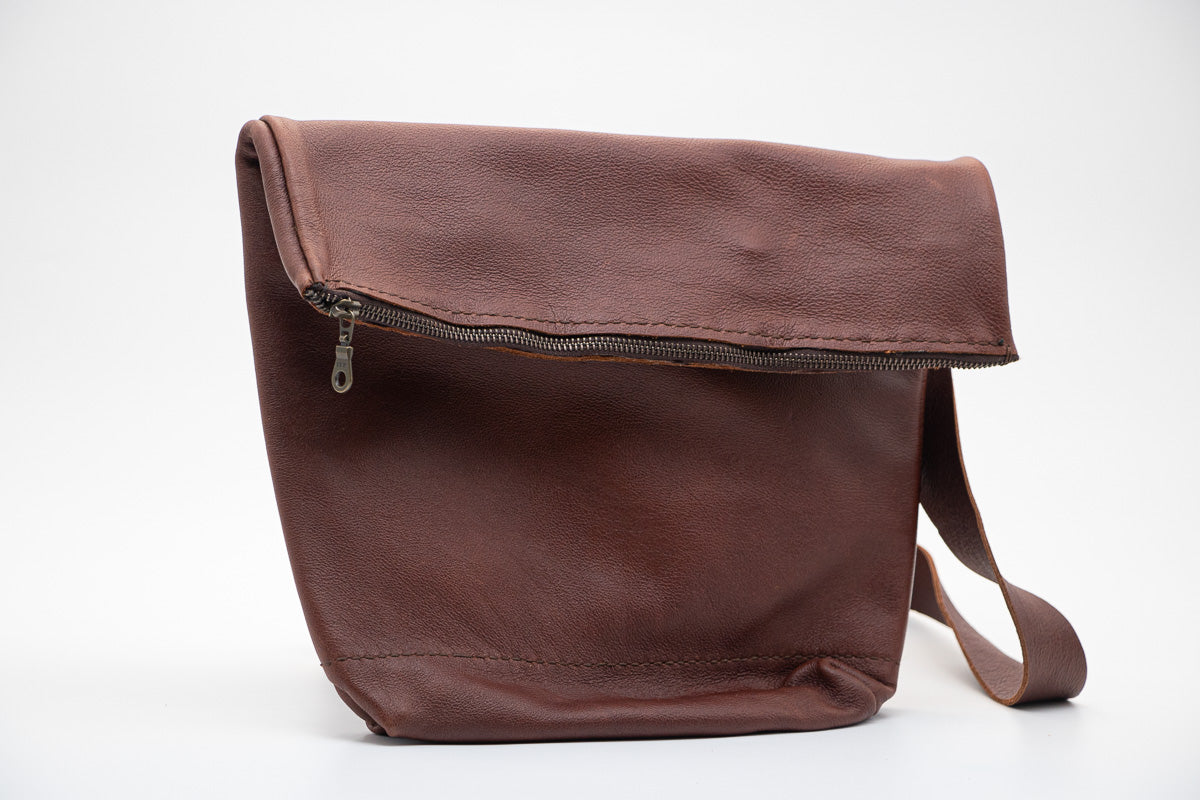 LEATHER FOLD-OVER