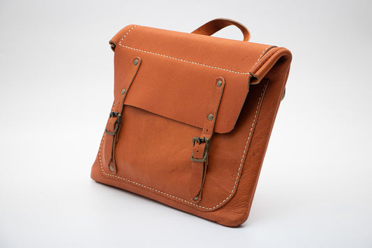 SLICK FOLD-OVER LAPTOP BAG