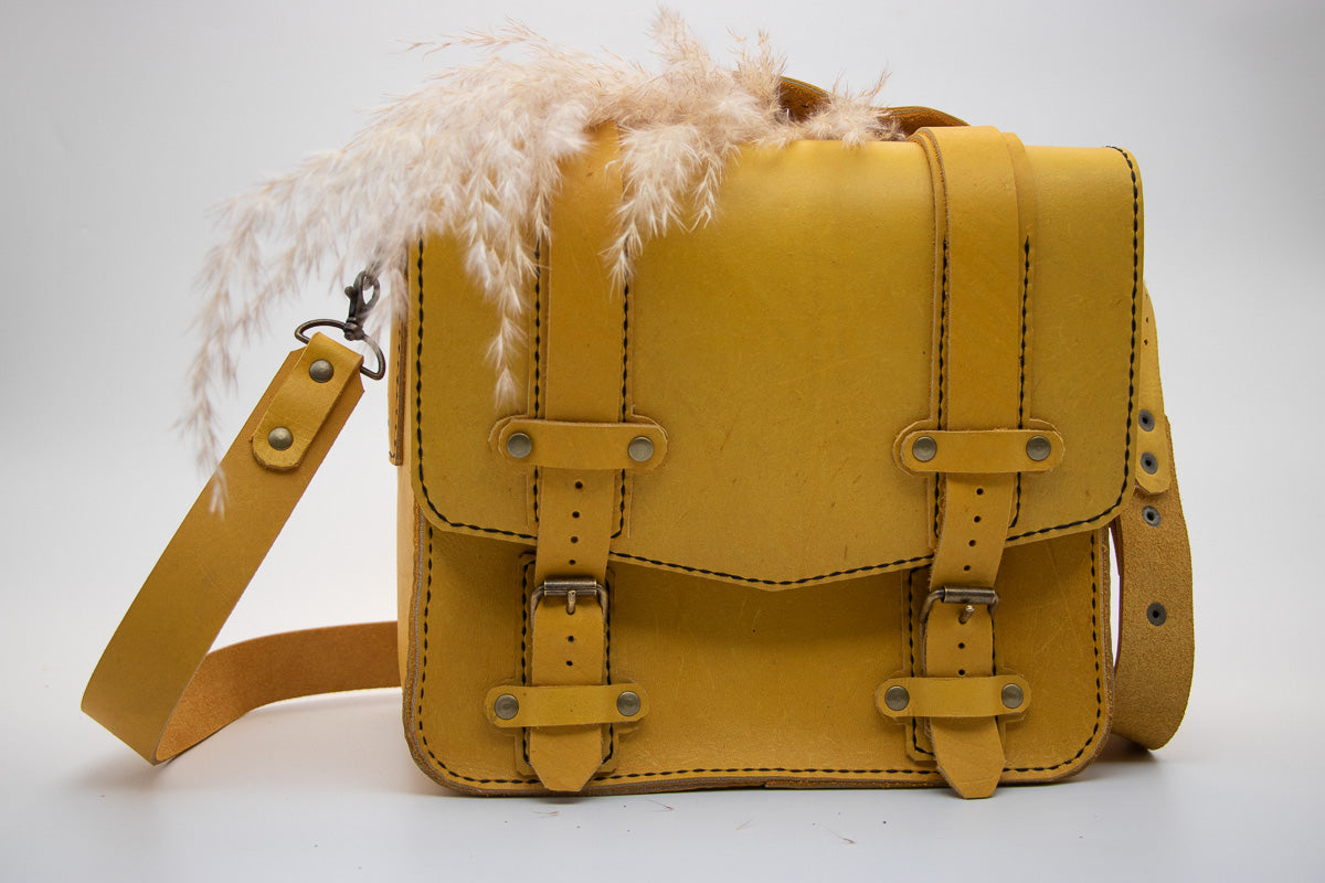 BOX HANDBAG